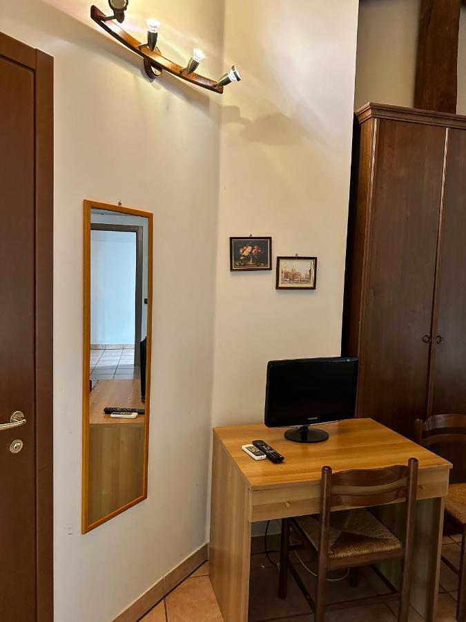 Agriturismo La Rasdora Porto Mantovano Buitenkant foto